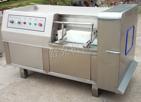 Model 550 Frozen Meat Cutting Machine